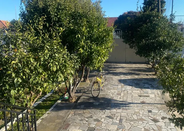 The Hideaway * Bahçallëk